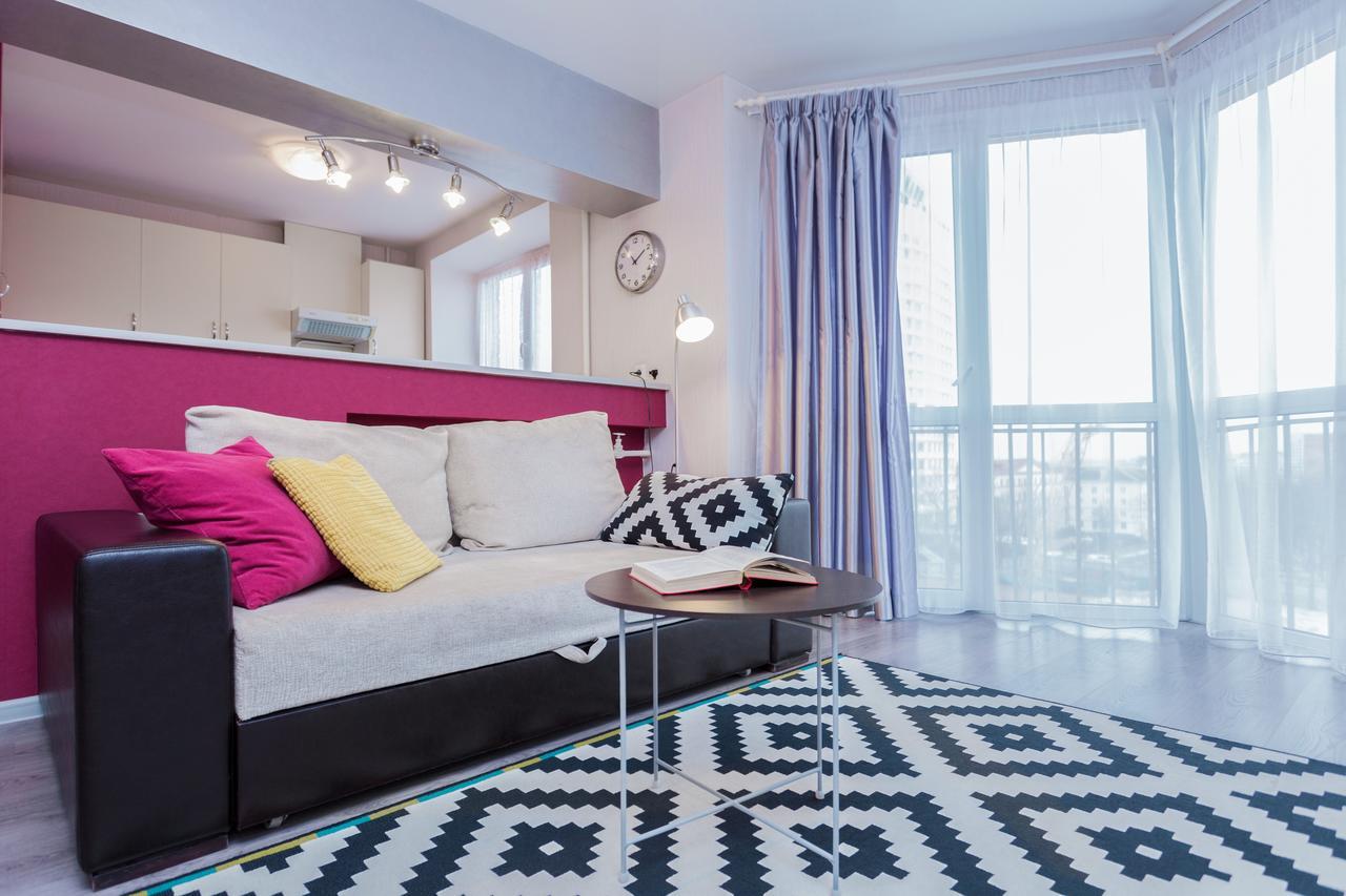 Apartments Roomer 31 Minsk Bagian luar foto